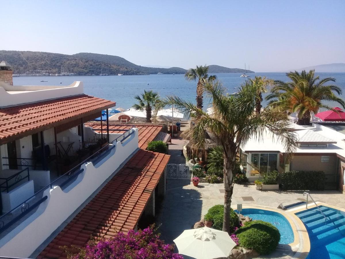Uzhan Beach Hotel Bitez Exterior photo